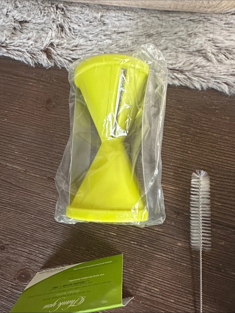 kitchen active yellow spiral